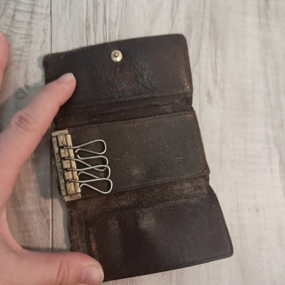 louis vuitton damier eben key card holder